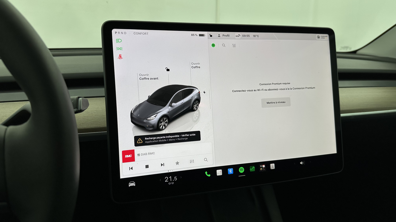 Tesla MODEL Y Standard RWD — photo 23