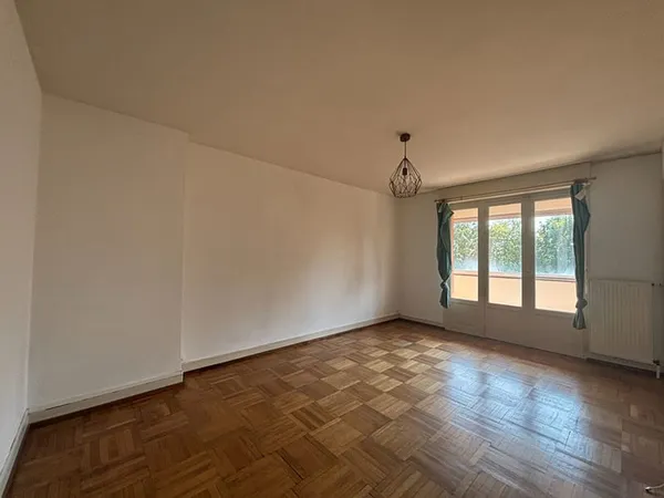 RENNES ? SECTEUR LORIENT / SAINT-BRIEUC ? T2 AVEC LOGGIA