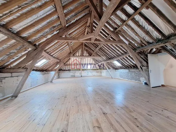 Maison 7 pièces 165 m²