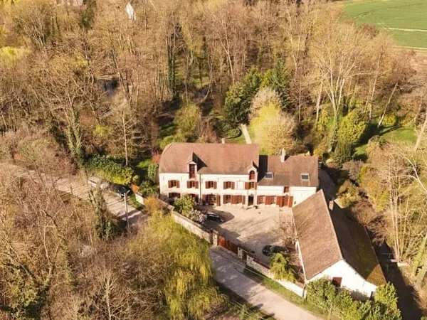 Maison 14 pièces 347 m²
