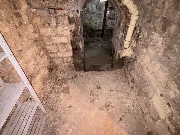 Cave double 11m2 saine et sèche