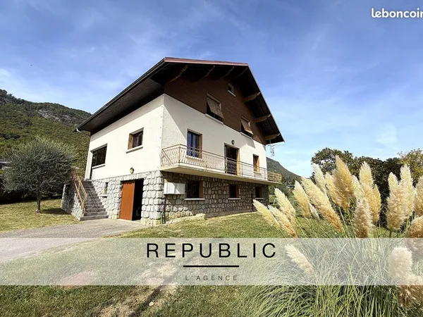 Maison 4 pièces 97 m²
