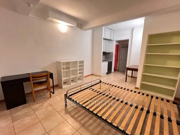 Appartement 1 pièce 18 m²