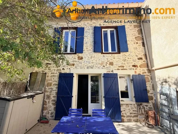 Maison de village rénovée avec terrasse et jardin - Dreuilhe