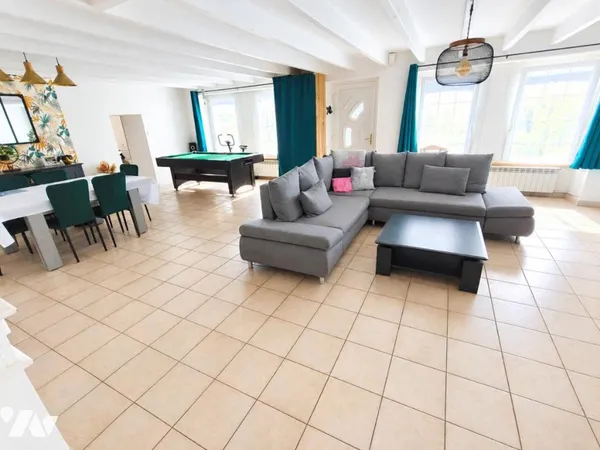 Maison 5 pièces 148 m²