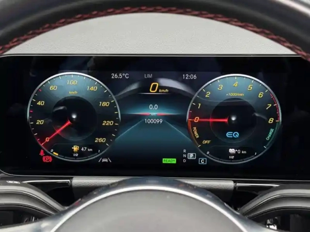 Mercedes Gla 250 e amg line — photo 30