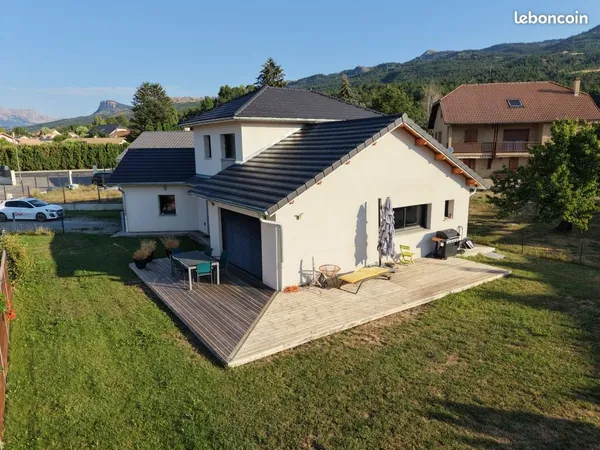 Villa 5 pièces 123 m²