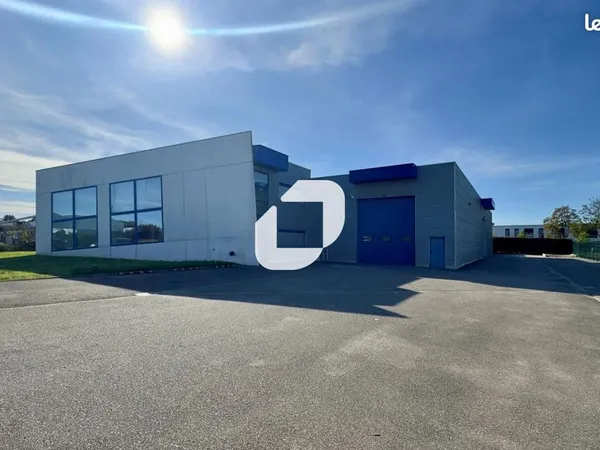 Local d'activité 1 510 m²