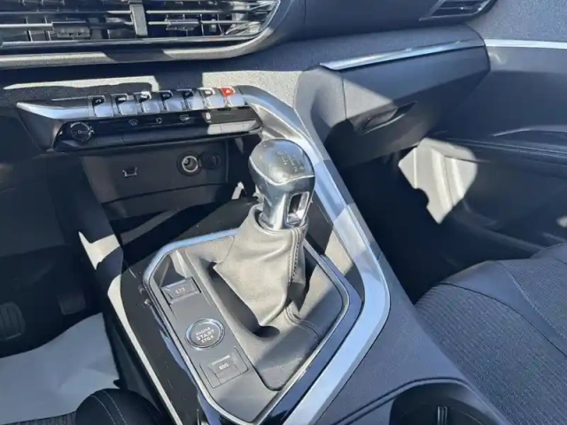 Peugeot 5008 puretech 130ch s&amp;s bvm6 allure pack — photo 24
