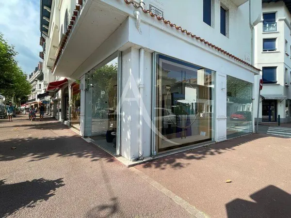 Local commercial 51 m²