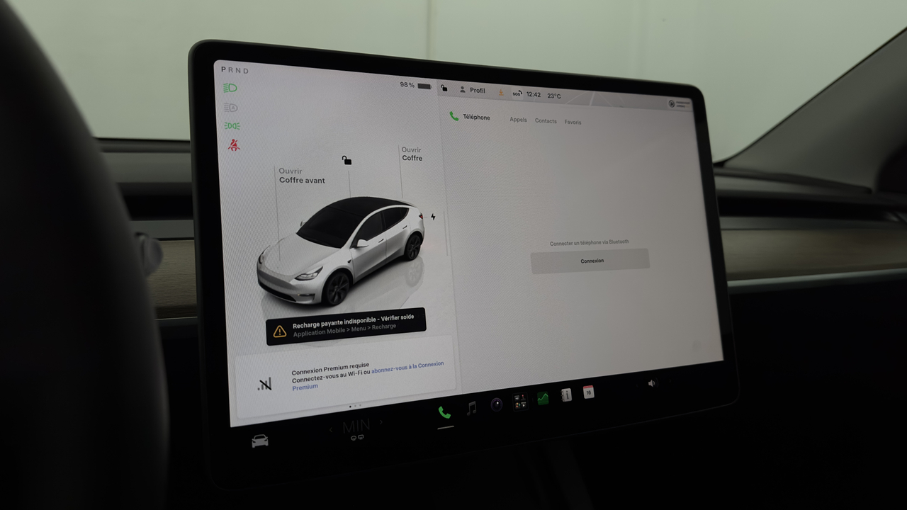 Tesla MODEL Y Standard RWD — photo 23