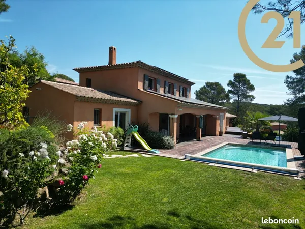 Villa 6 pièces 160 m²