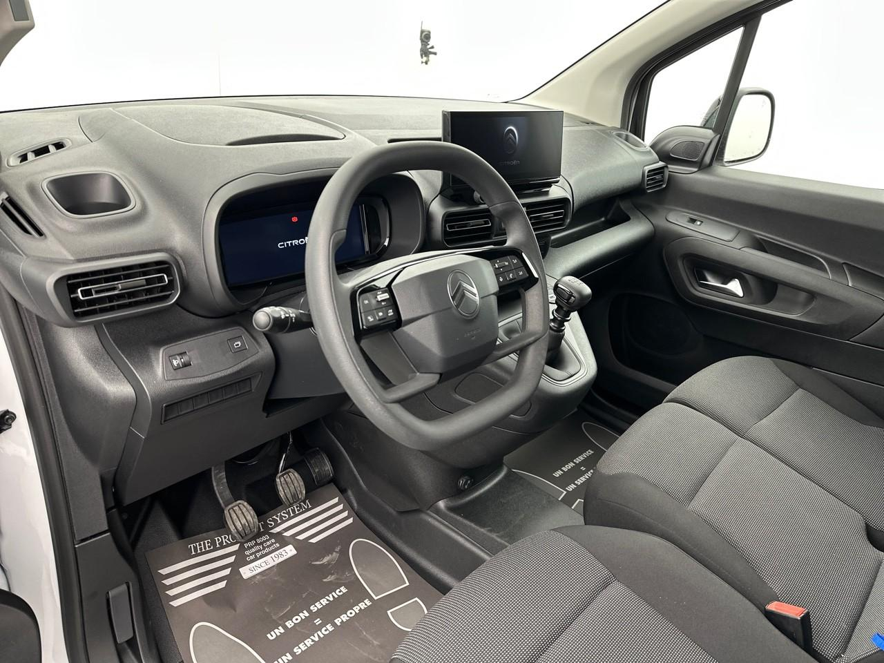 Citroën Berlingo van m diesel 100 ch manuelle — photo 12
