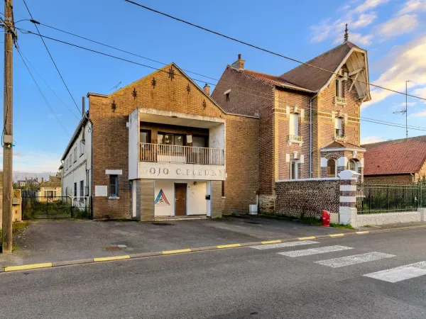 Local professionnel 475 m²
