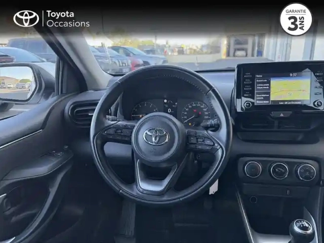 Toyota Yaris 70 vvt-i dynamic business 5p my22 — photo 9