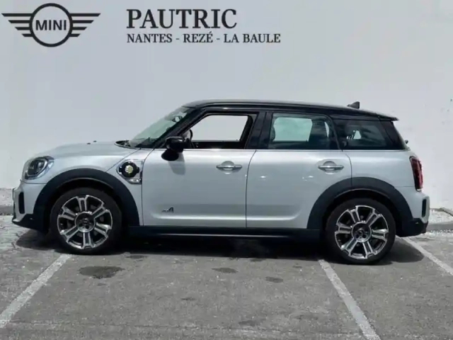 Mini Countryman cooper se  125ch + 95ch yours all4 bva6 — photo 21