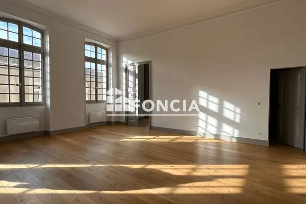Appartement 3 pièces 75 m²
