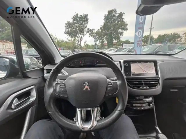 Peugeot 2008 puretech 82ch bvm5 — photo 20