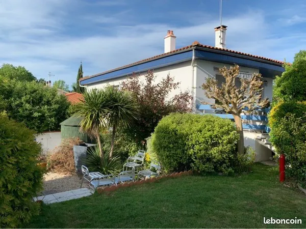 Maison atypique t5 à 5 kms de l' ocean