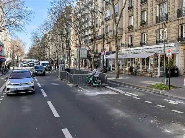 Boutique 177 m² PARIS