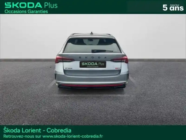 Skoda Octavia combi 2.0 tfsi 265ch rs dsg7 — photo 6