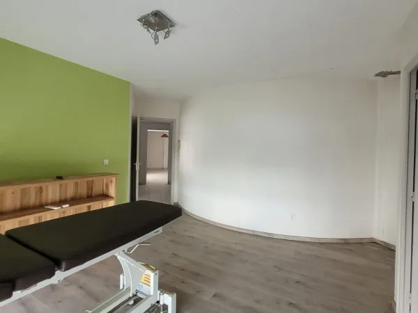POINTE A PITRE - CENTRE - SPACIEUX APPARTEMENT TYPE 5