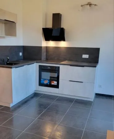 Appartement Location Cogolin 2p 34m² 899€