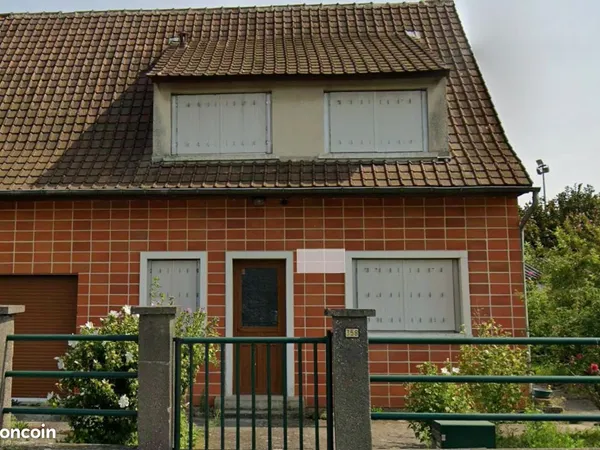 Maison 4 pièces - habitable - 65 m² + dépendances - terrain 536 m²
