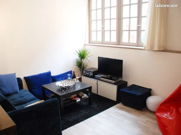 Bel appartement T2 meublé - 40 m² - 2e étage