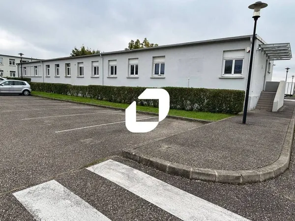 Bureaux 378 m²