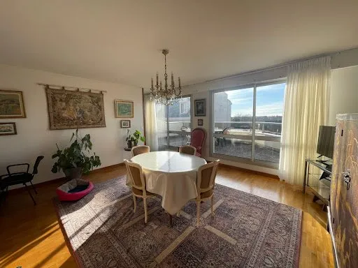 Appartement 6 pièces 182 m²