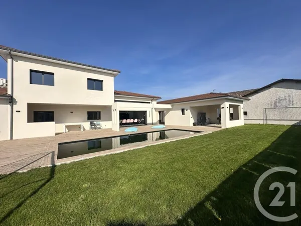 Maison 4 pièces 188 m²