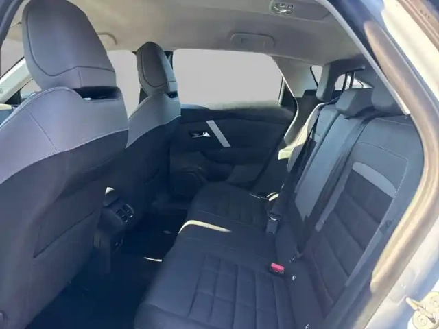 Citroën C4 hybride 136 e-dcs6 — photo 12