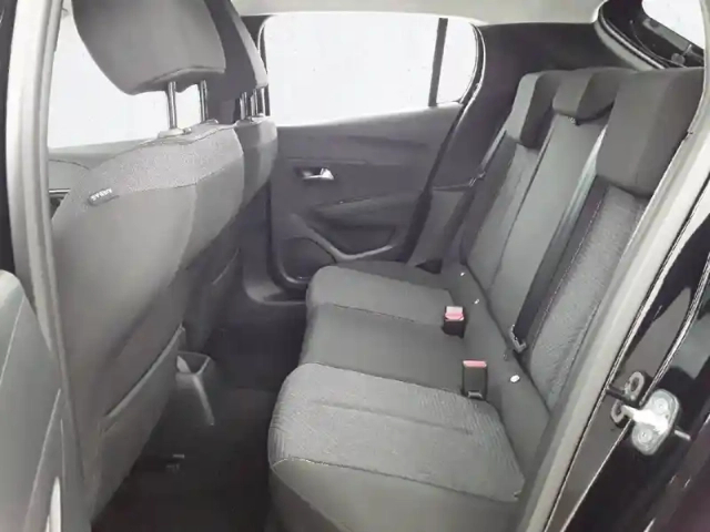 Peugeot 208 hybrid 110 e-dcs6 — photo 38