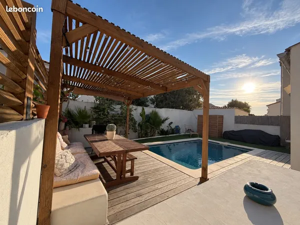 Villa T4 de 96 m² avec piscine, cuisine d'été et pergola - Balaruc-les-Bains