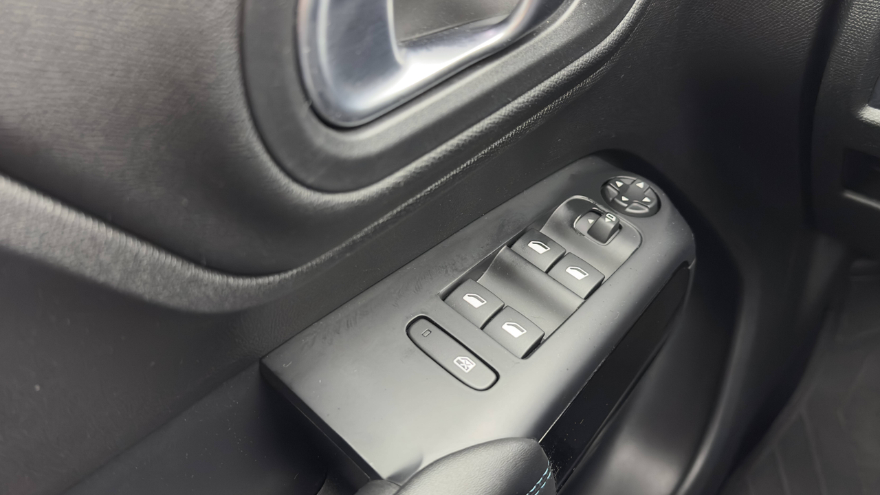 Citroen C5 Aircross Hybride Rechargeable 225 e-EAT8 — photo 24