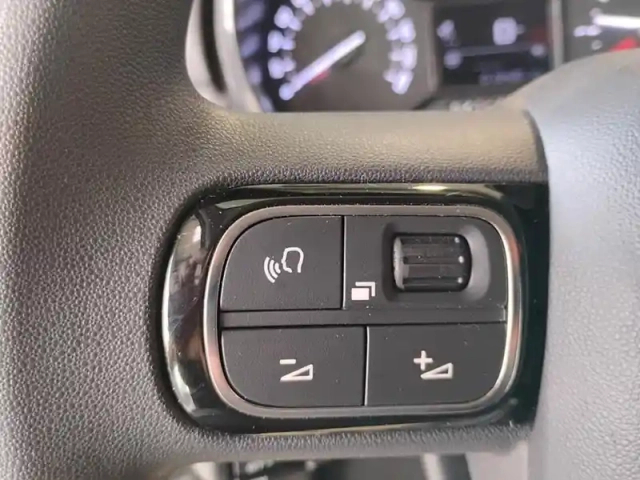Citroën C3 puretech 83 s&amp;s bvm5 shine — photo 19