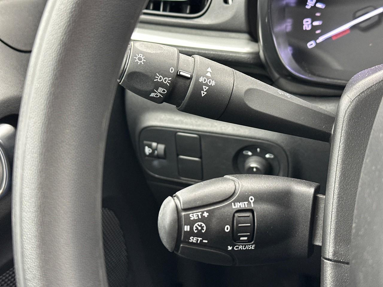 Citroën C3 bluehdi 100 bvm6 you — photo 17