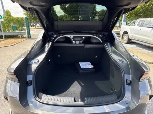 Mg Im5 ev 751ch - 100kwh 4wd — photo 24
