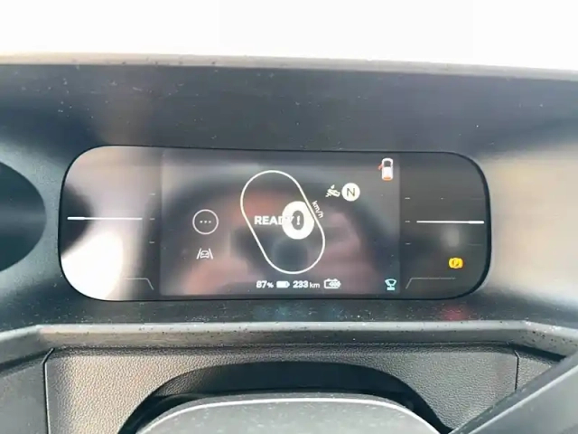 Renault Twingo e-tech electrique 80 ch autonomie urbaine — photo 17