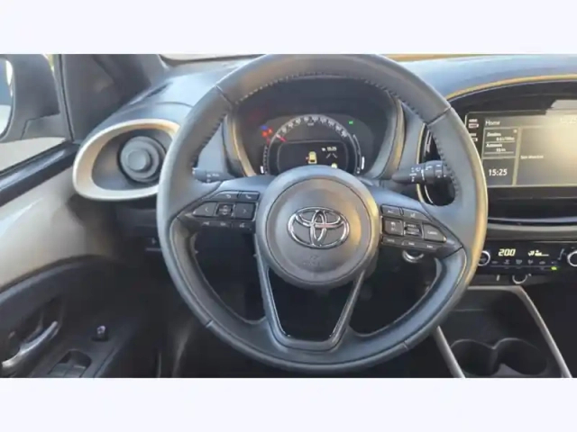 Toyota Aygo 1.0 vvt-i 72 design — photo 12