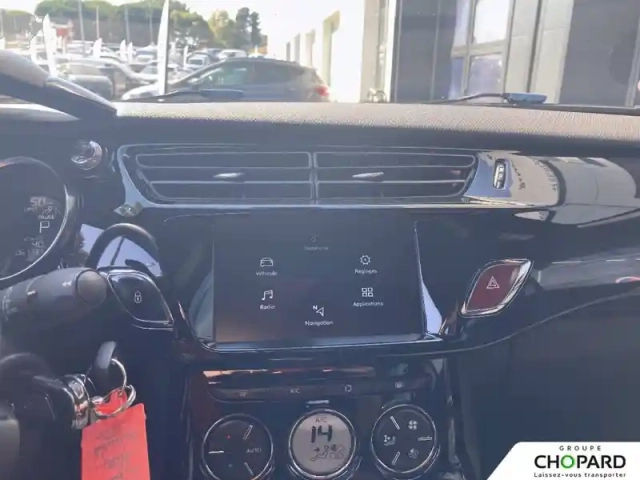 Ds Ds 3 ds3 cabriolet puretech 110 bva — photo 13