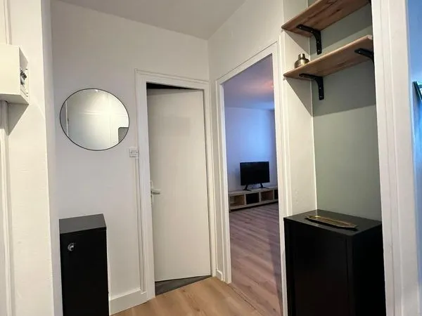 T1 meublé à la location