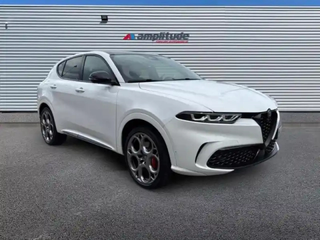 Alfa Romeo Tonale 1.3 phev 280ch tributo italiano at6 e-q4 — photo 3