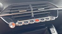 Peugeot 208 1.2 100ch S&S Style — photo 15