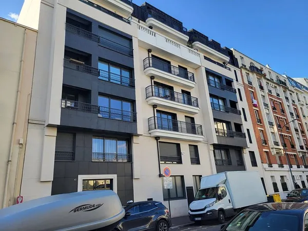 Parking 12 m²