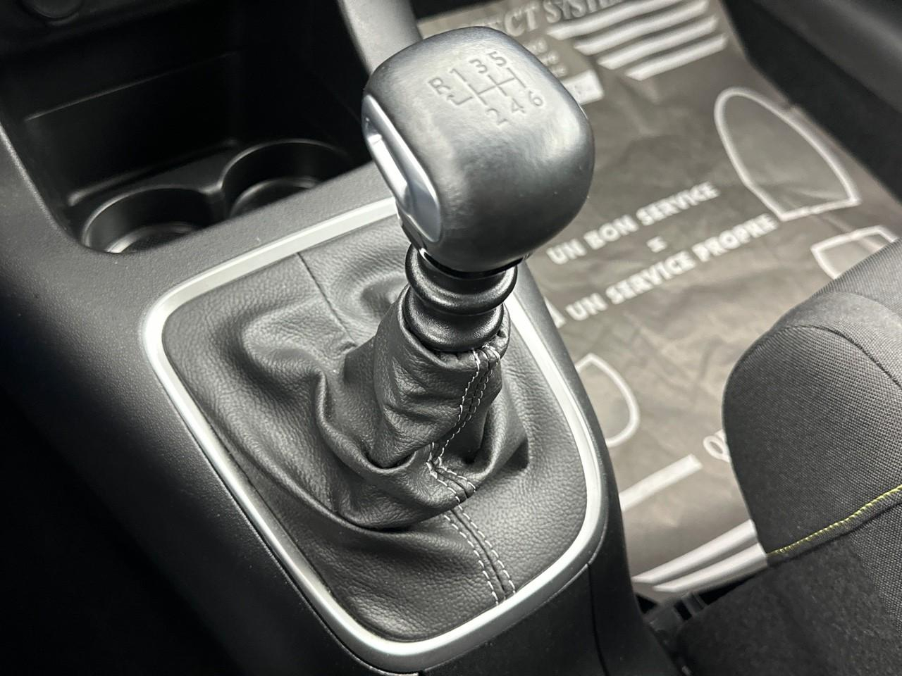 Citroën C3 puretech 110 s&s bvm6 shine — photo 30