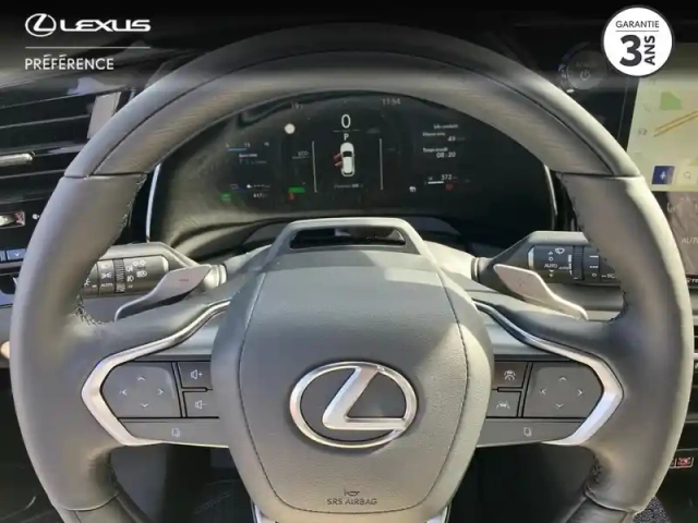 Lexus Rx 450h+ executive 4wd my26 — photo 13