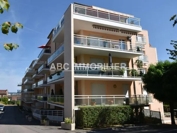 Appartement 3 pièces 83 m²