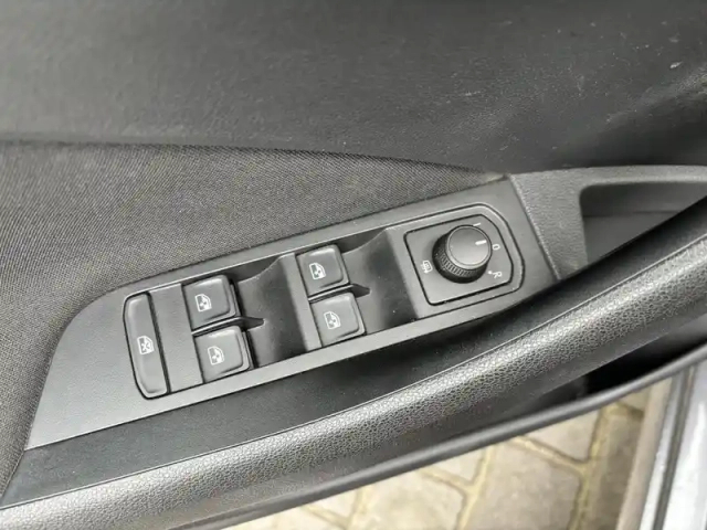 Skoda Kamiq 1.0 tsi evo 110 ch bvm6 — photo 23
